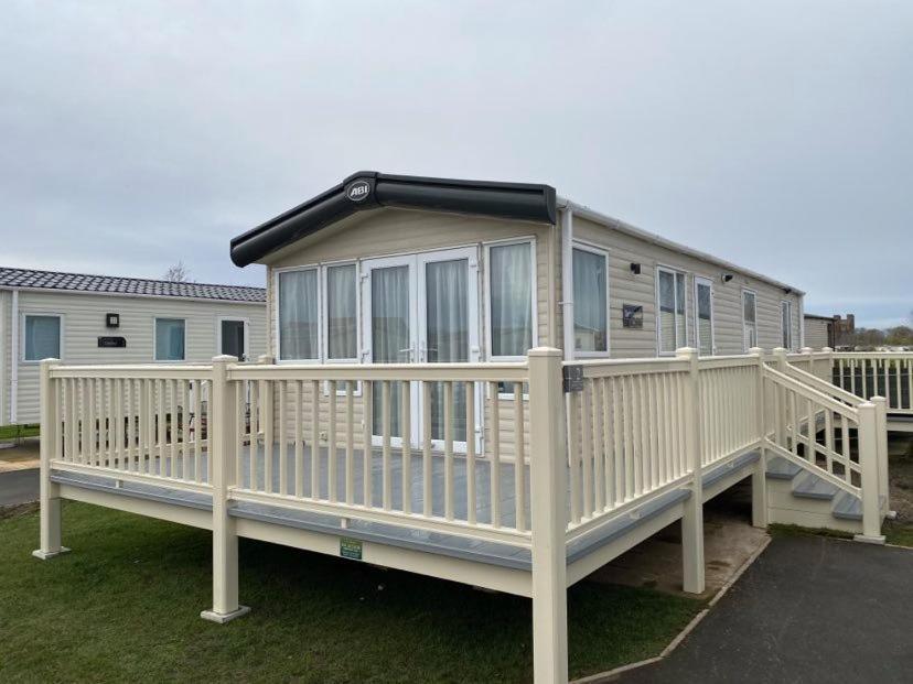 Kingfisher Court 2 Tattershall Lakes With Hot Tub Extérieur photo
