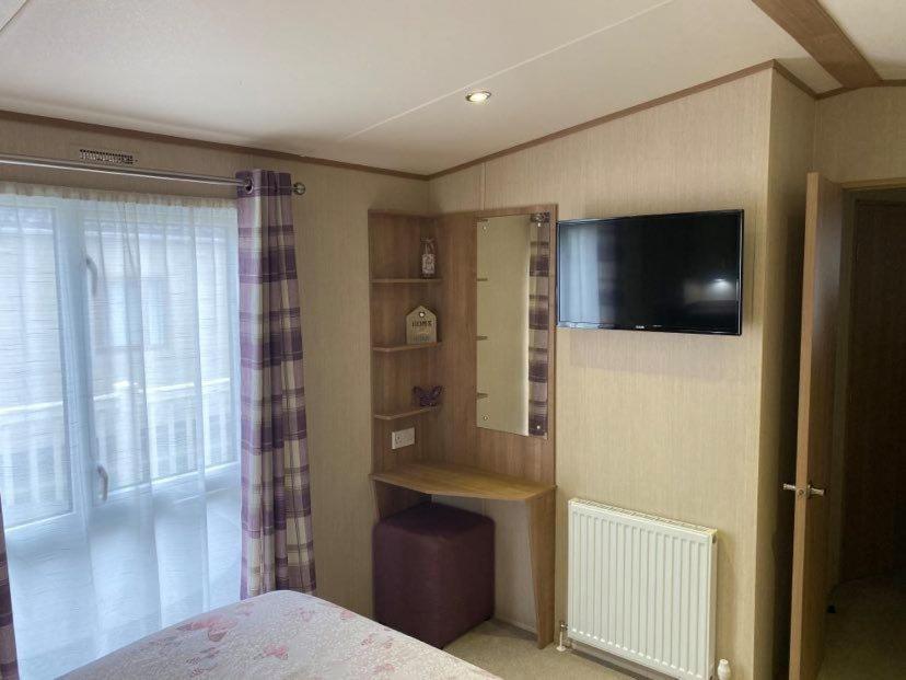 Kingfisher Court 2 Tattershall Lakes With Hot Tub Extérieur photo