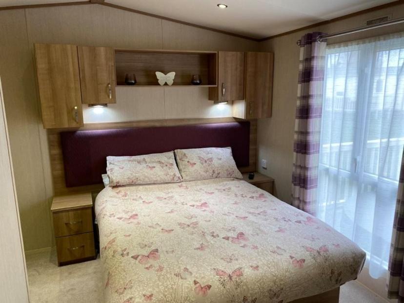 Kingfisher Court 2 Tattershall Lakes With Hot Tub Extérieur photo